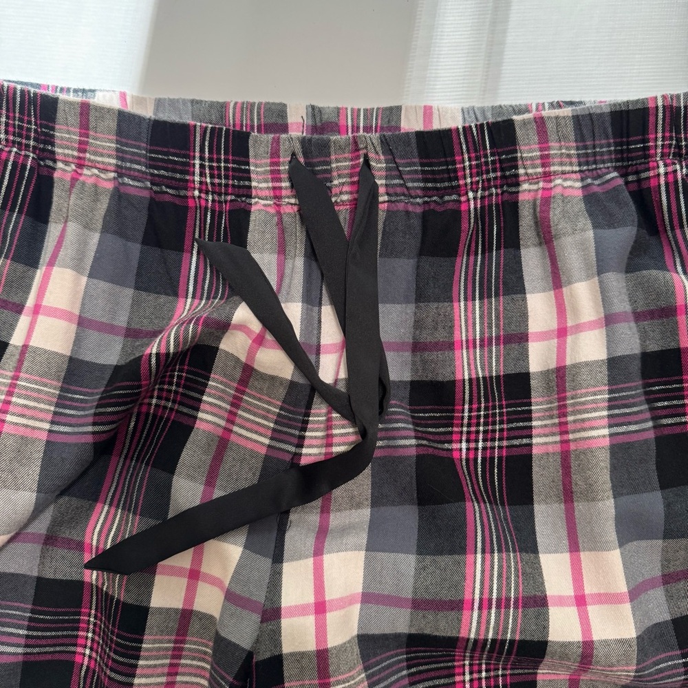 Victoria's Secret Plaid Lightweight Flannel Pajama Pants Black Pink White XXL - Picture 4 of 15